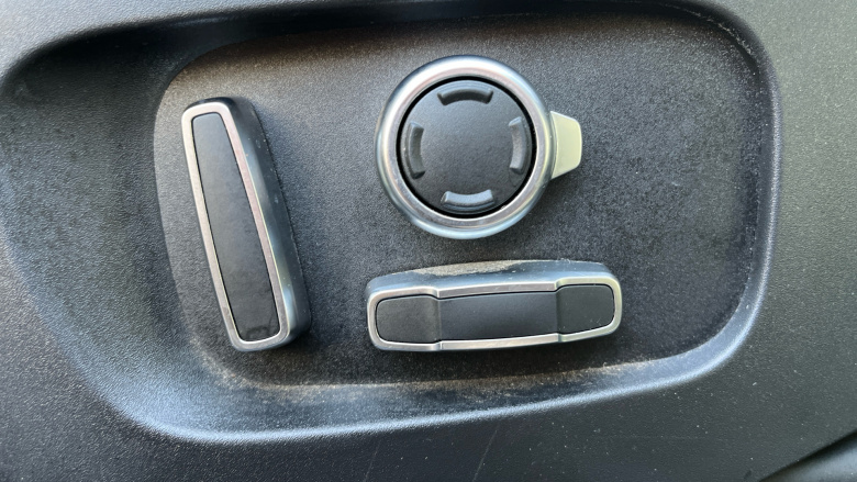 Land Rover Range Rover Evoque 1.5 P300e Autobiography 5dr Auto Hatchback